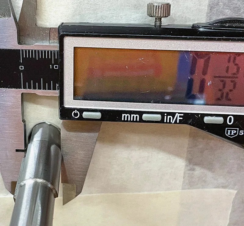 Dụng cụ doa lỗ endpin StewMac chuyên dụng