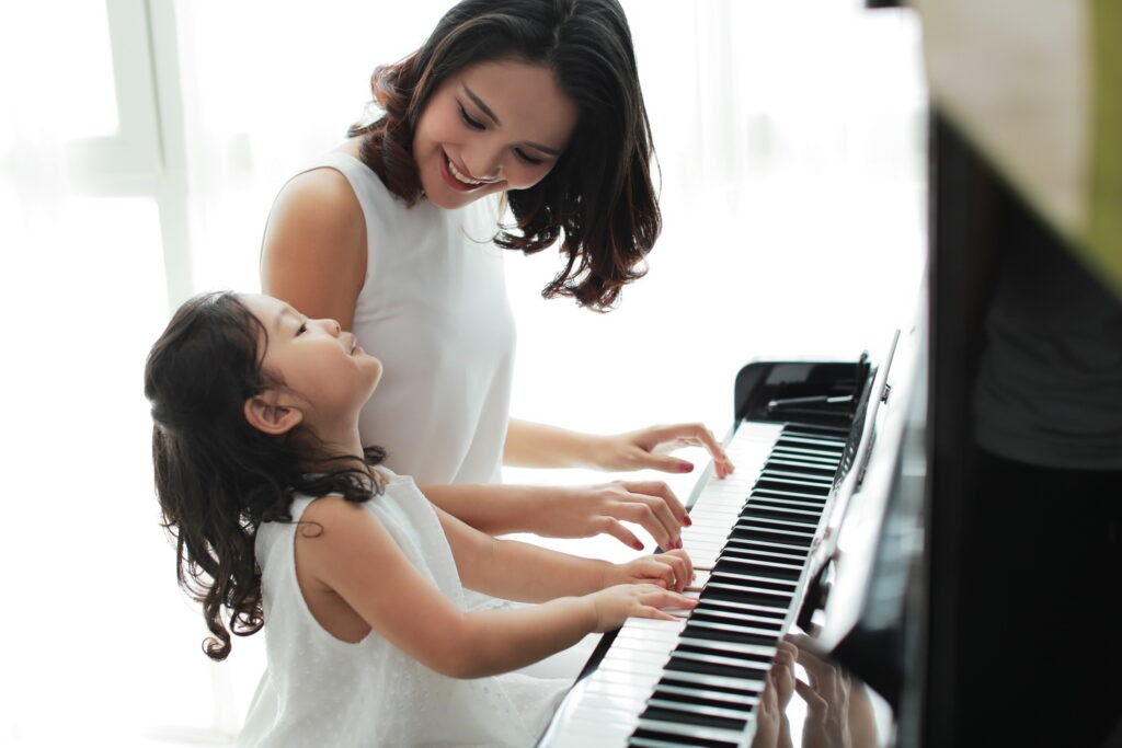 Học piano mất bao lâu để đạt được thành thạo cấp độ 3, câu trả lời là ít nhất 2 năm trở lên