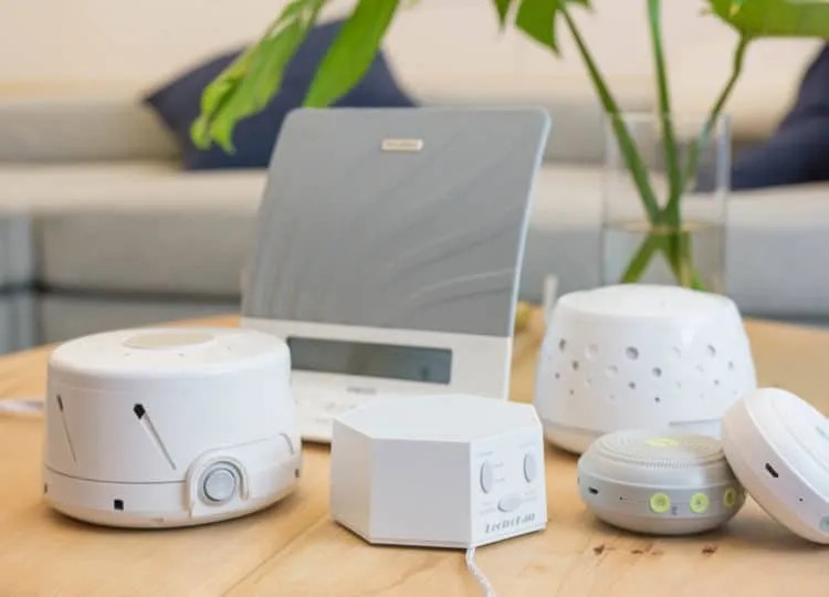 Máy tạo tiếng ồn trắng hỗ trợ trẻ ngủ
