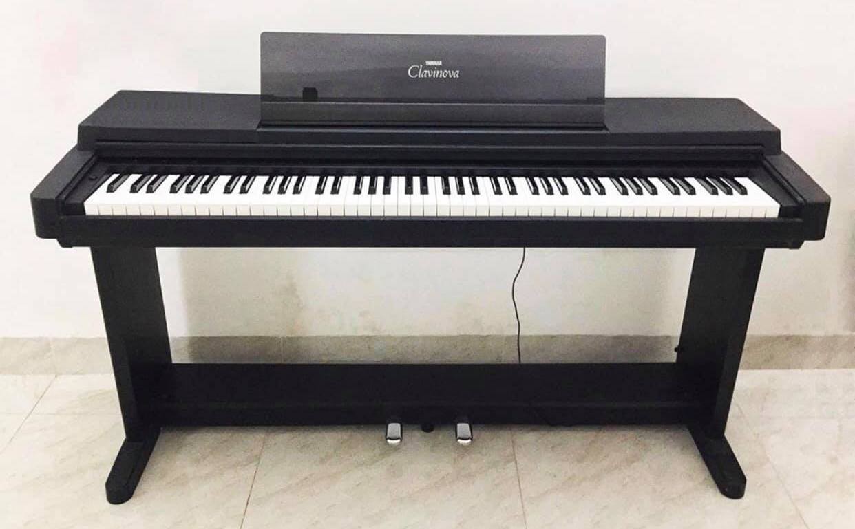 Đàn piano điện Yamaha CLP-560, được đánh giá cao về chất lượng âm thanh và thiết kế